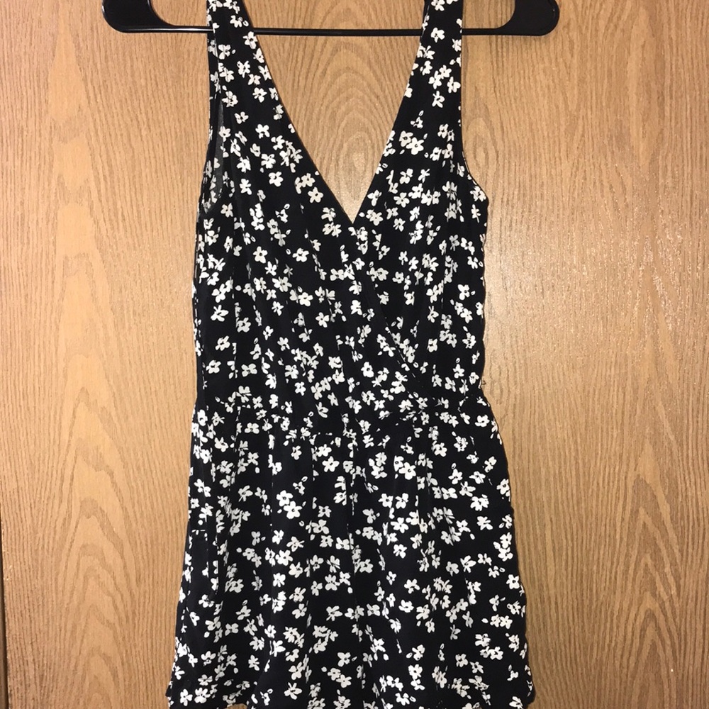 Romper with flowers